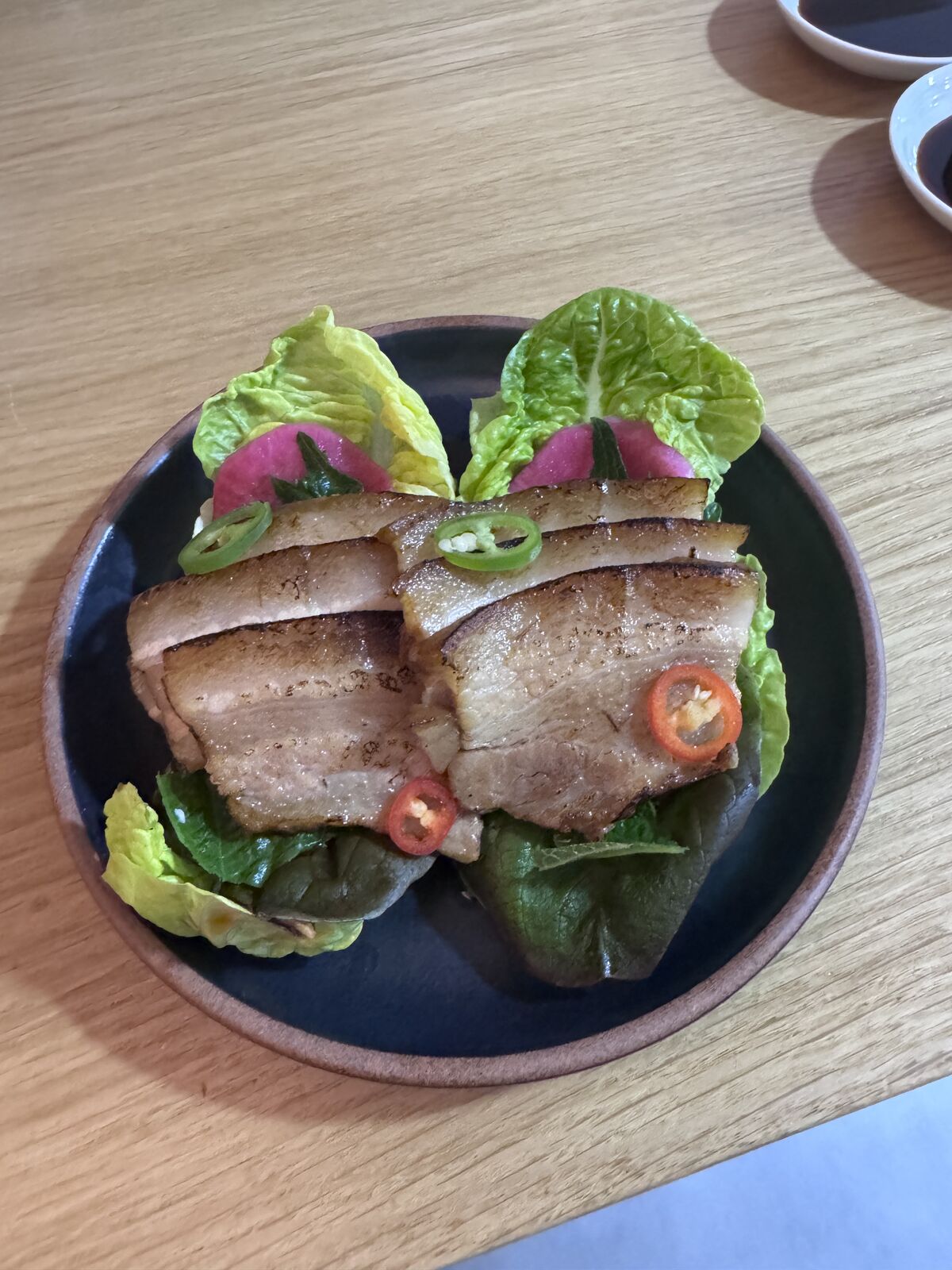 Bo Ssam de panceta de cerdo con verdes, Mama Uma